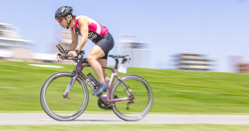 主人公サクマは自転車メッセンジャー